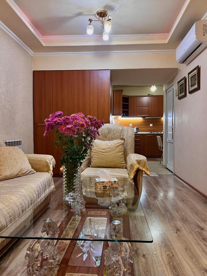 Apartment In The Centre Of Yerevan For Rent Exterior photo